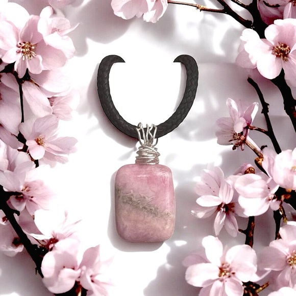 5 For $25💫Rhodochrosi Stone Pendant - Picture 1 of 3